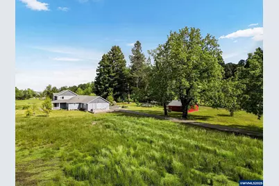 2030 Godsey Rd, Dallas, OR 97338 - Photo 11