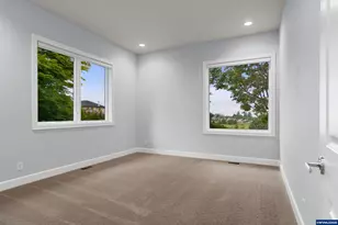 840 Sahalee Ct SE, Salem, OR 97306 - Photo 33