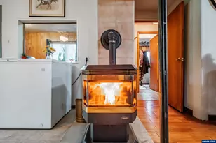 14350 Salt Creek Rd, Dallas, OR 97338 - Photo 15