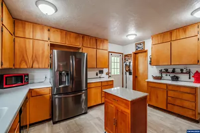 14350 Salt Creek Rd, Dallas, OR 97338 - Photo 7