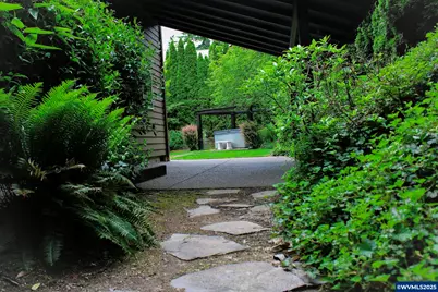 2038 West Park Ct NW, Salem, OR 97304 - Photo 41