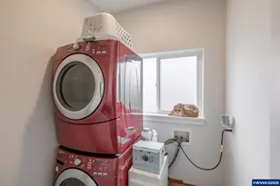 338 NW Foxglove St, Dallas, OR 97338 - Photo 27