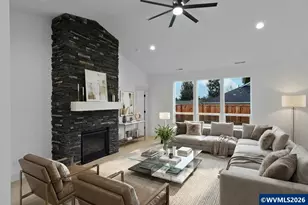 313 NE Clay St, Sublimity, OR 97385 - Photo 9