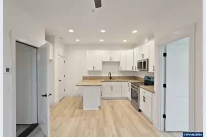 313 NE Clay St, Sublimity, OR 97385 - Photo 37