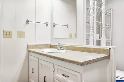 1055 Lockhaven Dr NE #56, Keizer, OR 97303 - Photo 23