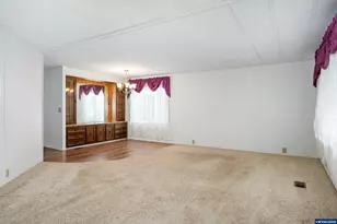 1055 Lockhaven Dr NE, Keizer, OR 97303 - Photo 7