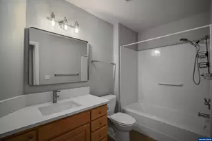 1842 Boulder Ridge Ct NW, Salem, OR 97304 - Photo 31