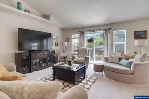 2142 Westfarthing Way NW, Salem, OR 97304 - Photo 9