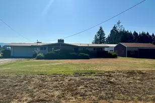 27999 Meridian Heights Lp, Sweet Home, OR 97386 - Photo 25