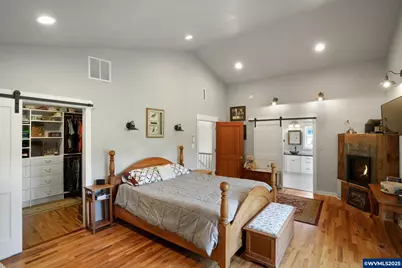 554 S Main St, Jefferson, OR 97352 - Photo 29