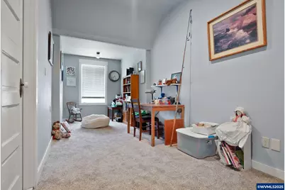 554 S Main St, Jefferson, OR 97352 - Photo 25