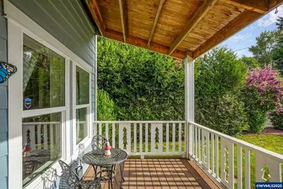 554 S Main St, Jefferson, OR 97352 - Photo 5