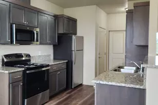 600 4th St, Gervais, OR 97026 - Photo 13