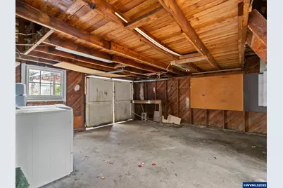180 Eaton St, Lebanon, OR 97355 - Photo 29