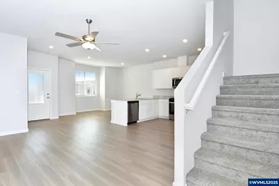 1185 Parkside Av, Woodburn, OR 97071 - Photo 7