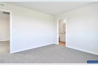 1185 Parkside Av, Woodburn, OR 97071 - Photo 13