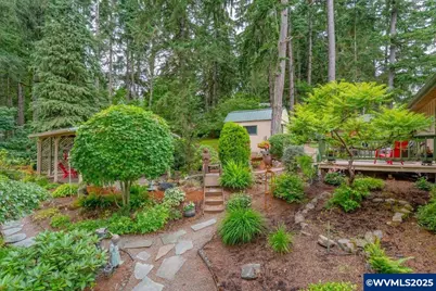 9076 Daleview Rd SE, Salem, OR 97317 - Photo 39