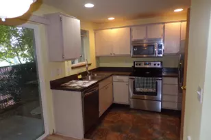 4792 Lancaster Dr NE, Salem, OR 97305 - Photo 9