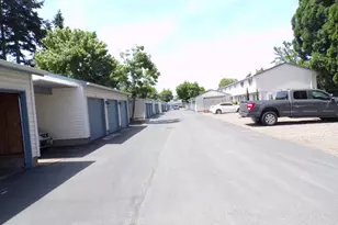 4792 Lancaster Dr NE, Salem, OR 97305 - Photo 3