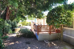 2410 Lancaster Dr SE, Salem, OR 97317 - Photo 35