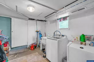 16173 French Prairie (&amp 16163) Rd NE, Woodburn, OR 97071 - Photo 17