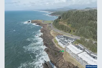1113 N Highway 101 (#44), Depoe Bay, OR 97341 - Photo 31