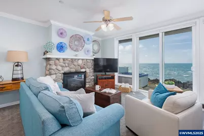 1113 N Highway 101 (#44), Depoe Bay, OR 97341 - Photo 5