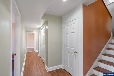 80 Sweden Cir, Silverton, OR 97381 - Photo 13