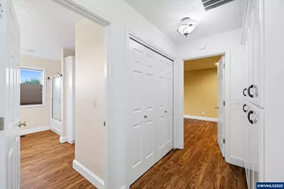 80 Sweden Cir, Silverton, OR 97381 - Photo 9