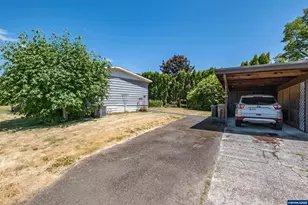 38129 Weirich Dr, Lebanon, OR 97355 - Photo 29