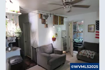 308 19th St SE, Salem, OR 97301 - Photo 11