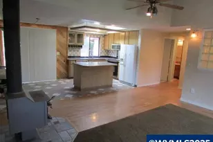 10285 S Rosewood Way, Molalla, OR 97038 - Photo 3