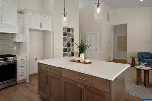 6699 Naomi Danielle St SE, Salem, OR 97306 - Photo 29