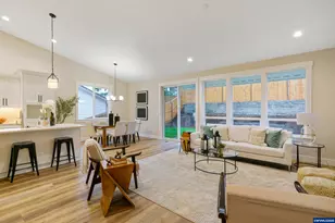 6699 Naomi Danielle St SE, Salem, OR 97306 - Photo 25