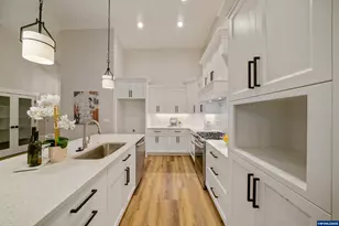 6699 Naomi Danielle St SE, Salem, OR 97306 - Photo 33