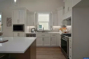 6699 Naomi Danielle St SE, Salem, OR 97306 - Photo 25
