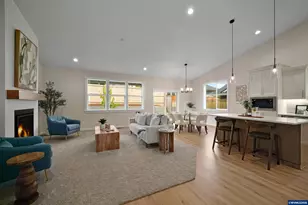 6699 Naomi Danielle St SE, Salem, OR 97306 - Photo 15