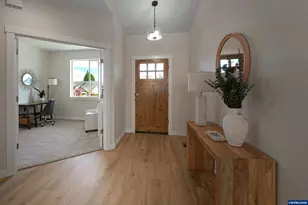 6699 Naomi Danielle St SE, Salem, OR 97306 - Photo 7