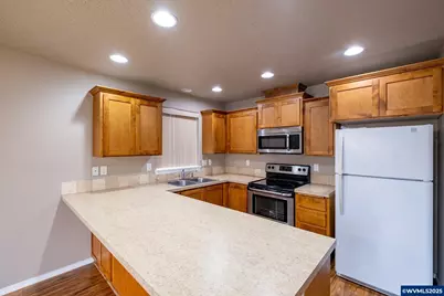 3007 Evergreen Av NE, Salem, OR 97301 - Photo 3