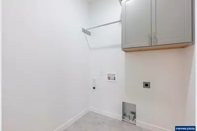 702 Tigerlily St, Silverton, OR 97381 - Photo 13