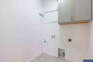 702 Tigerlily St, Silverton, OR 97381 - Photo 13