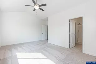 702 Tigerlily St, Silverton, OR 97381 - Photo 19