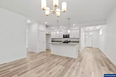 706 Tigerlily St, Silverton, OR 97381 - Photo 13