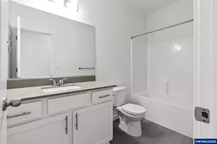 706 Tigerlily St, Silverton, OR 97381 - Photo 29