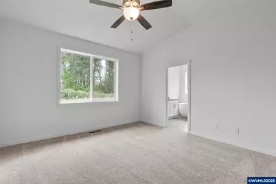 706 Tigerlily St, Silverton, OR 97381 - Photo 17