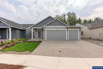 706 Tigerlily St, Silverton, OR 97381 - Photo 1