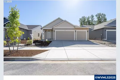 714 Tigerlily St, Silverton, OR 97381 - Photo 1