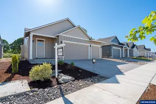 714 Tigerlily St, Silverton, OR 97381 - Photo 5