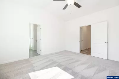 714 Tigerlily St, Silverton, OR 97381 - Photo 33