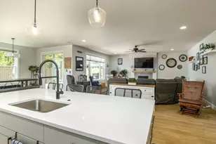 853 NE 17th Ave, Canby, OR 97013 - Photo 9